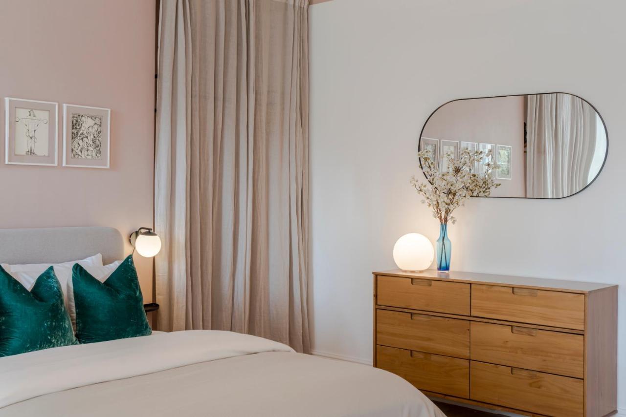 Lux And Spacious 4 Bedroom Apt Camden Лондон Экстерьер фото